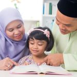 10061 Mengasuh Anak Perempuan